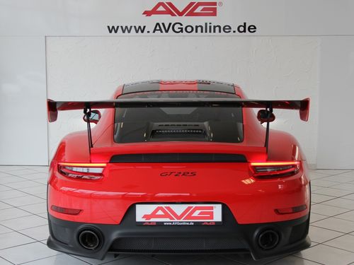 Porsche 991 GT2 RS Coupe 700PS Weissach-Paket LED Kamera Bose Surround