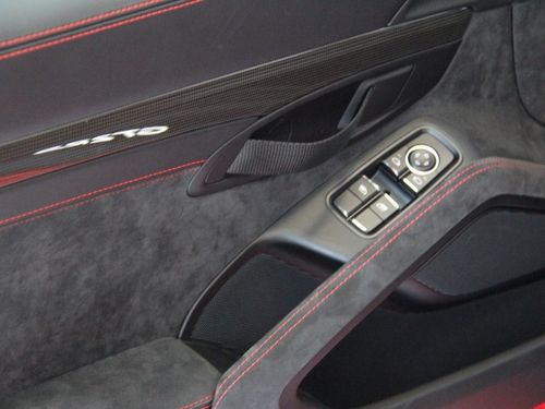 Porsche 991 GT2 RS Coupe 700PS Weissach-Paket LED Kamera Bose Surround