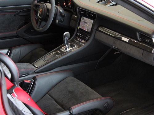 Porsche 991 GT2 RS Coupe 700PS Weissach-Paket LED Kamera Bose Surround