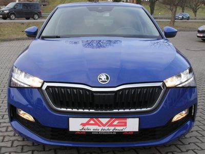 Skoda Scala TSI 110PS DSG AMBITION Kamera ALU Sunset Smart Link Licvhtsensor