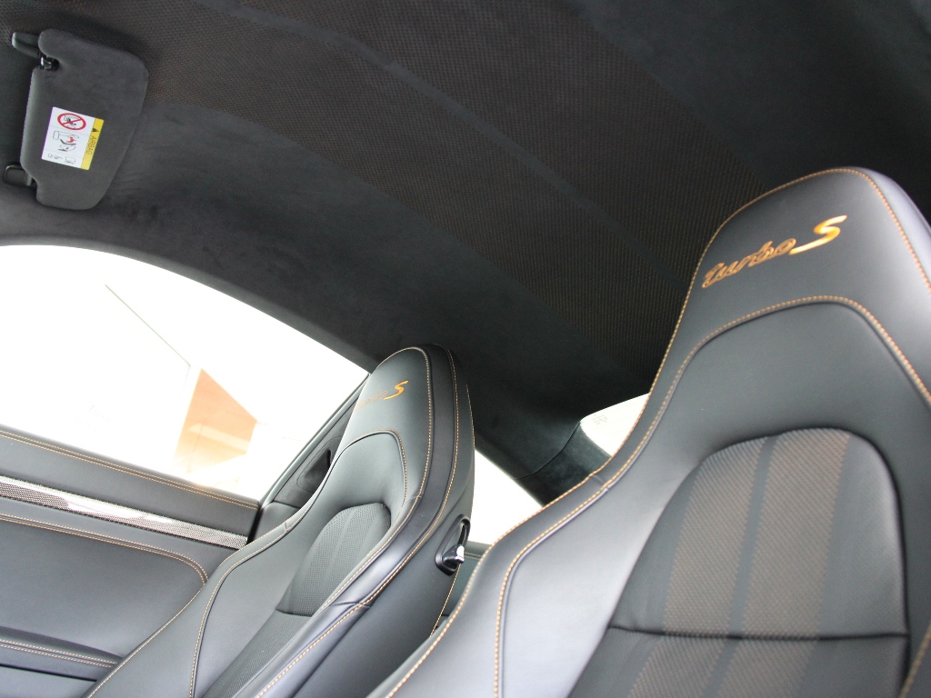 Porsche 991 TURBO S EXCLUSIVE SERIE 607PS Limitierte Modellreihe 1 von 500 Stück