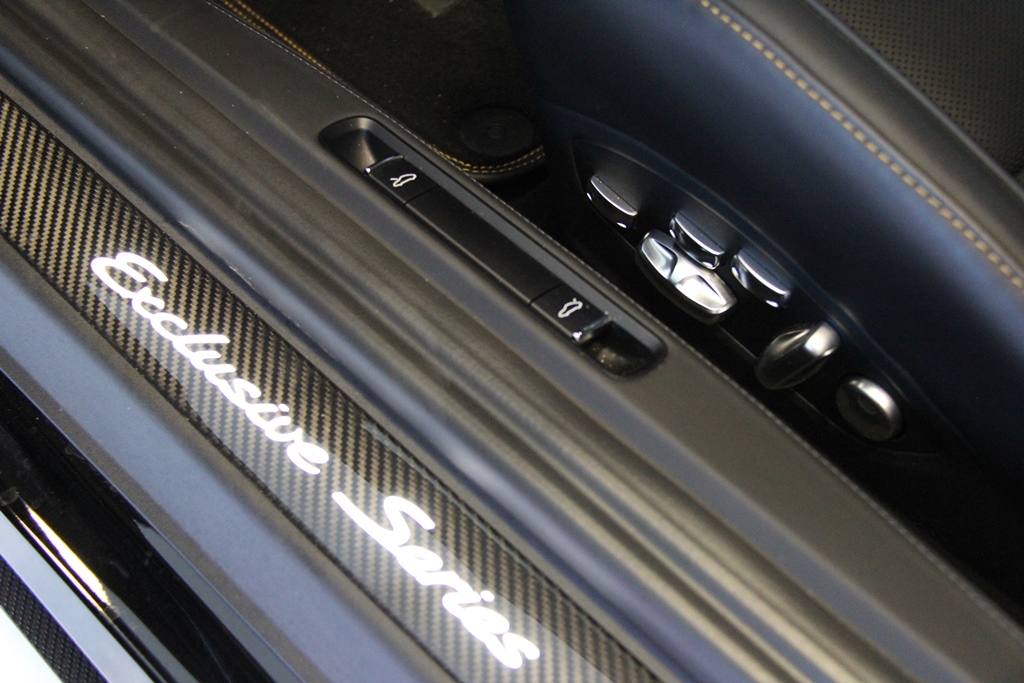 Porsche 991 TURBO S EXCLUSIVE SERIE 607PS Limitierte Modellreihe 1 von 500 Stück