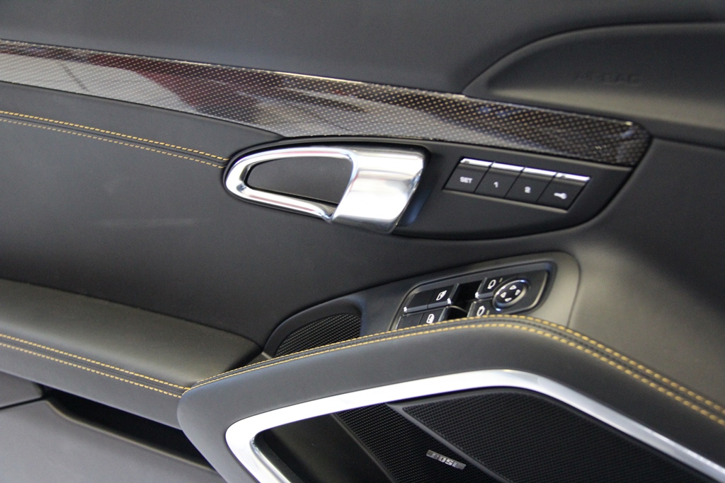 Porsche 991 TURBO S EXCLUSIVE SERIE 607PS Limitierte Modellreihe 1 von 500 Stück